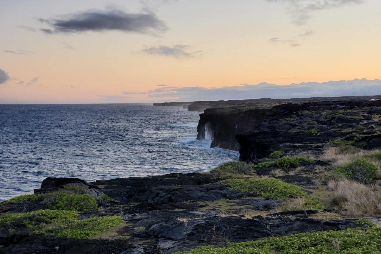 The Aloha Green House Retreat With Ocean Views! Naalehu Extérieur photo