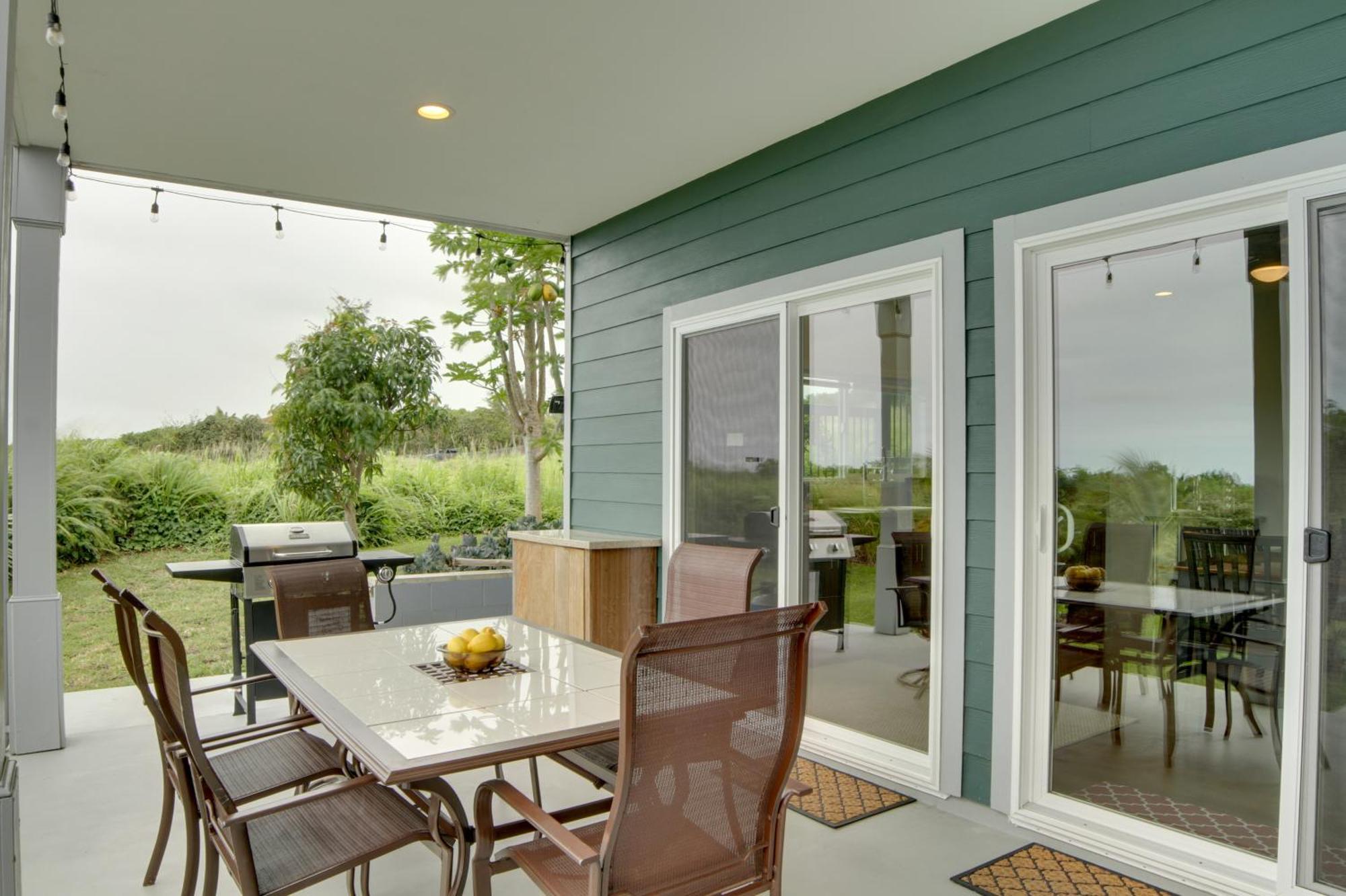 The Aloha Green House Retreat With Ocean Views! Naalehu Extérieur photo